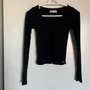 HOLLISTER Black Long Sleeve Cropped Shirt